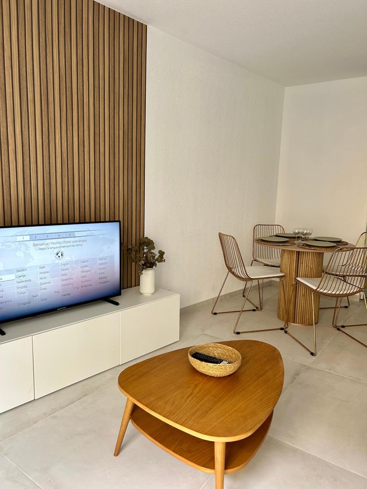 Apartment Carre D'or - Private Garage *